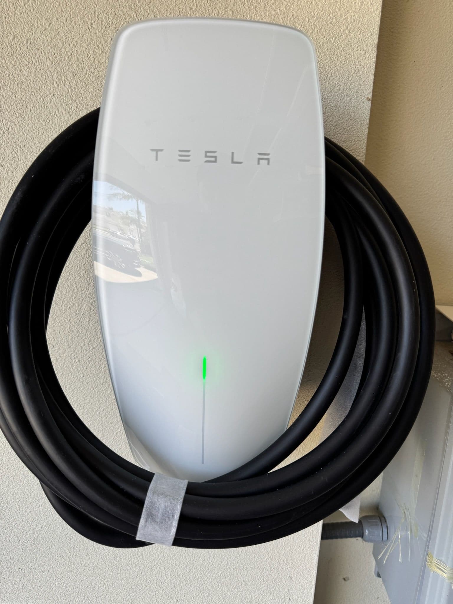 Efficient Tesla Charger Installation at Home image